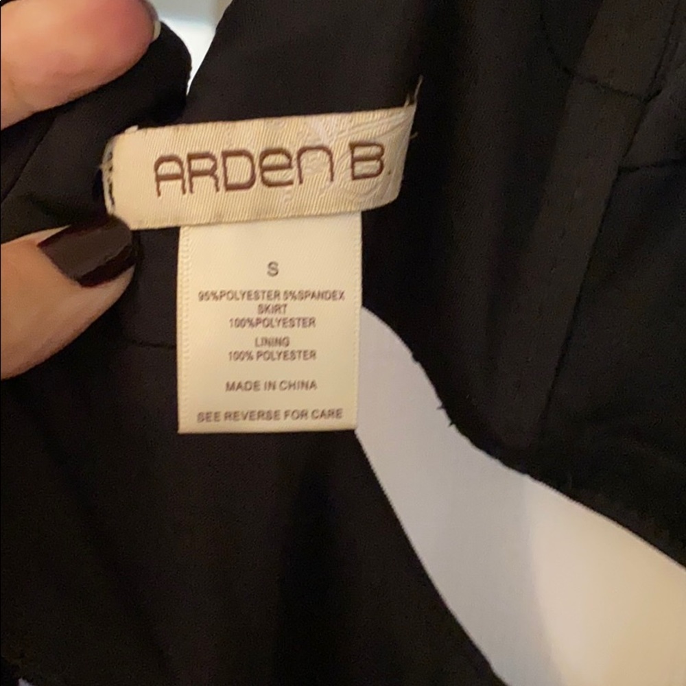 Dress - Picture 6 of 6